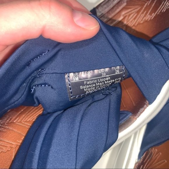 Bzees Knockout Sandals Women’s Size 9 US Navy White Comfort Gel Platform Slip-On - Picture 8 of 8